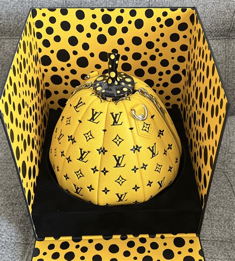 yayoi pumpkin bag